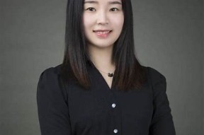 麻豆传媒沈芯语0050：性感女神与镜头的完美邂逅，尽显魅力与风情