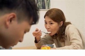 麻豆传媒苏娅与李文雯携手共演，精彩表现引发热议